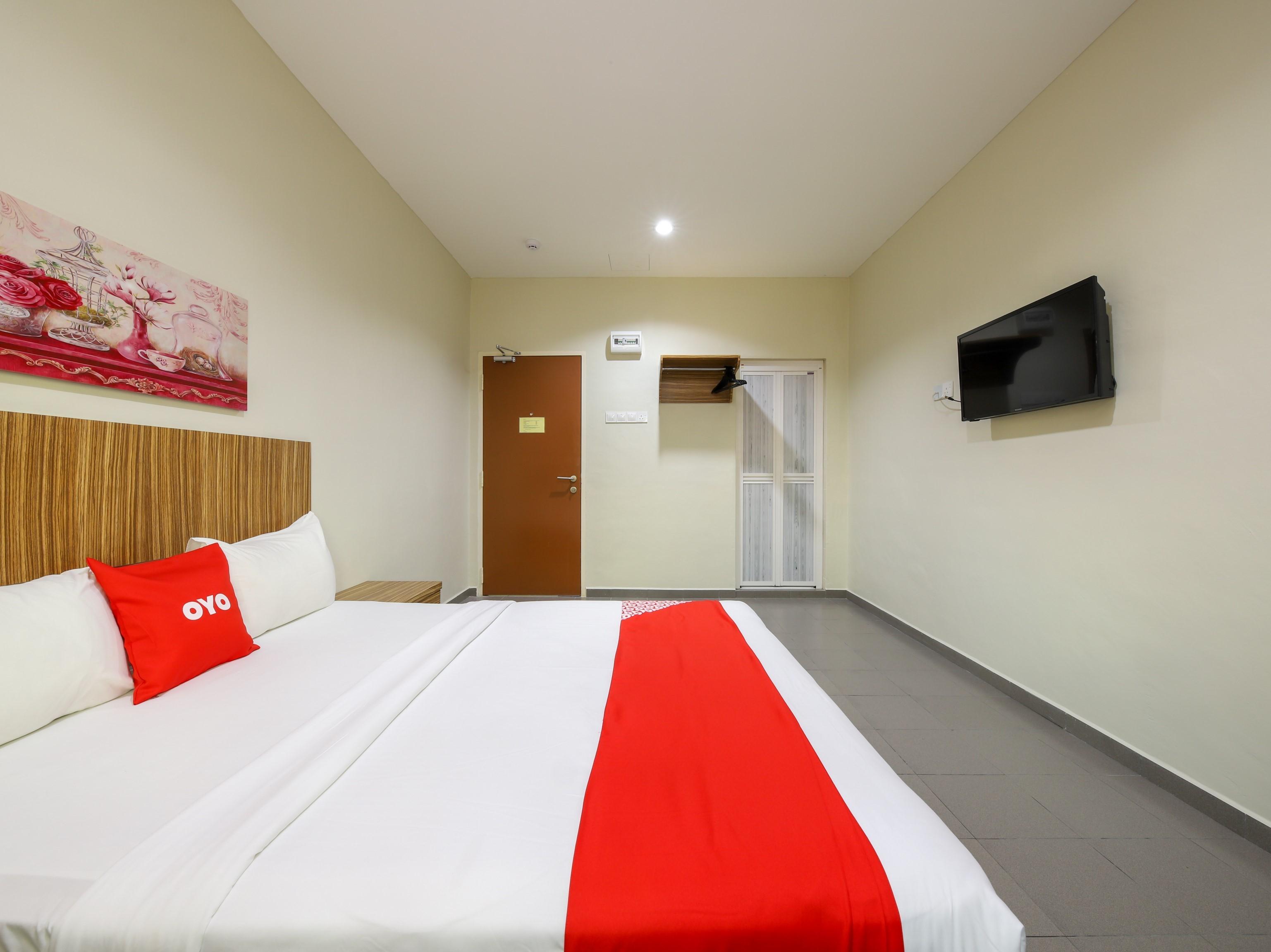 Oyo 89839 Riaz Hotel Malacca Ngoại thất bức ảnh