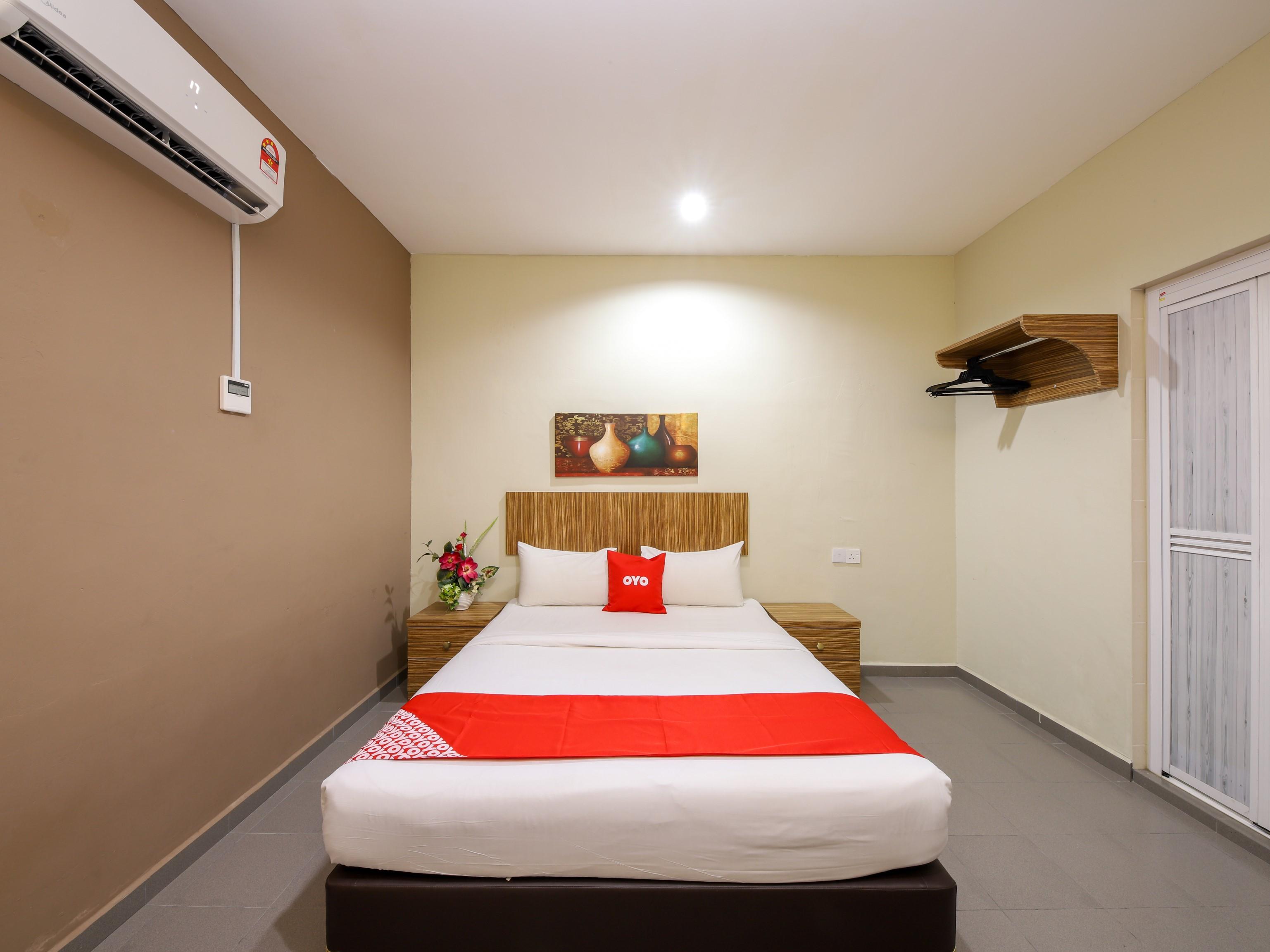 Oyo 89839 Riaz Hotel Malacca Ngoại thất bức ảnh