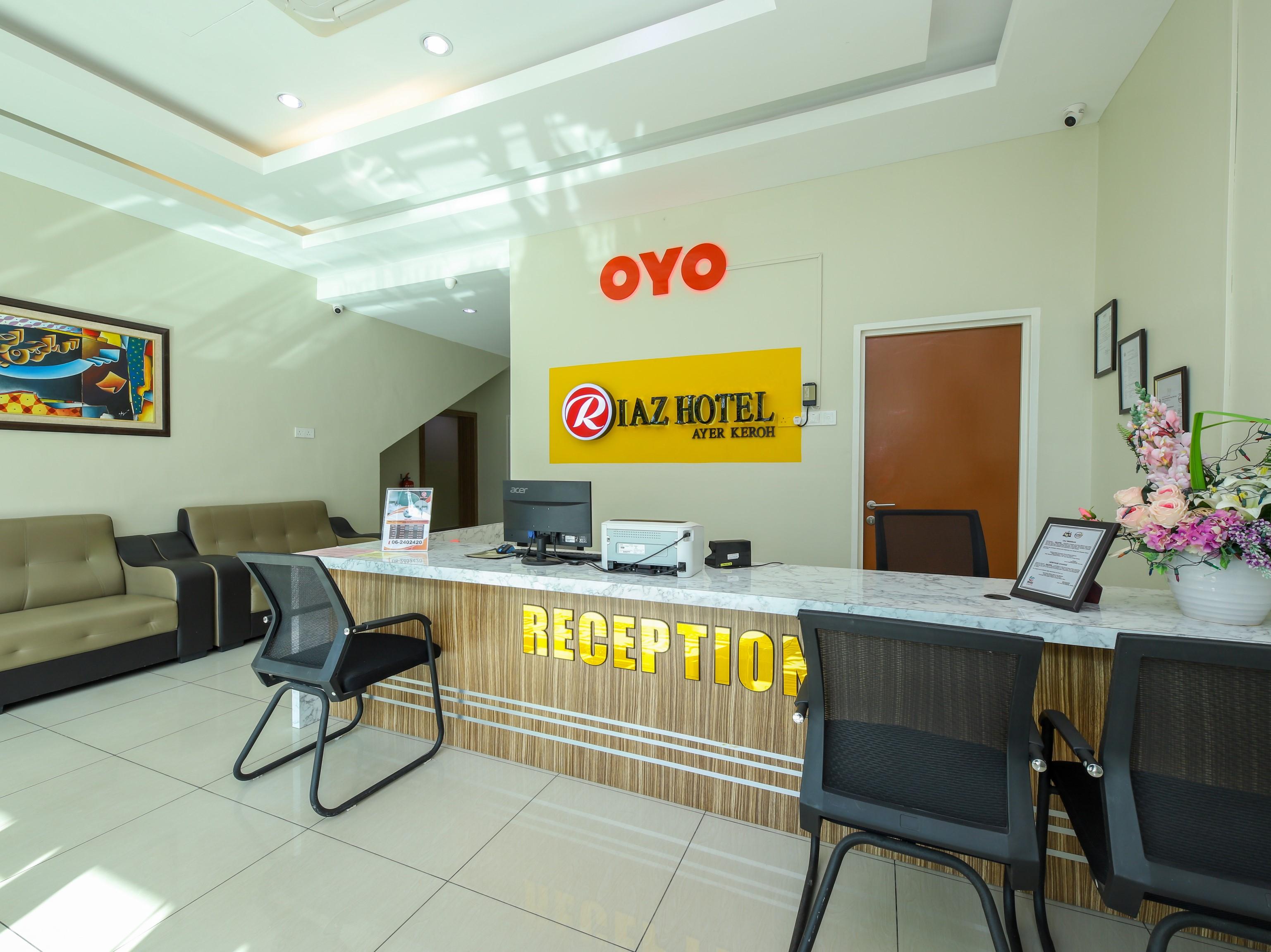 Oyo 89839 Riaz Hotel Malacca Ngoại thất bức ảnh
